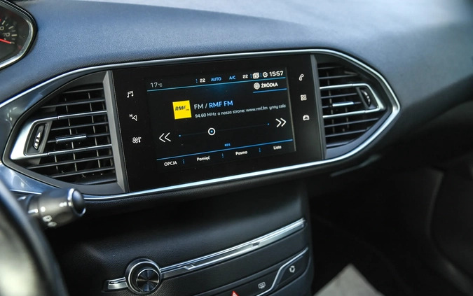 Peugeot 308 cena 49900 przebieg: 106371, rok produkcji 2018 z Lądek-Zdrój małe 529